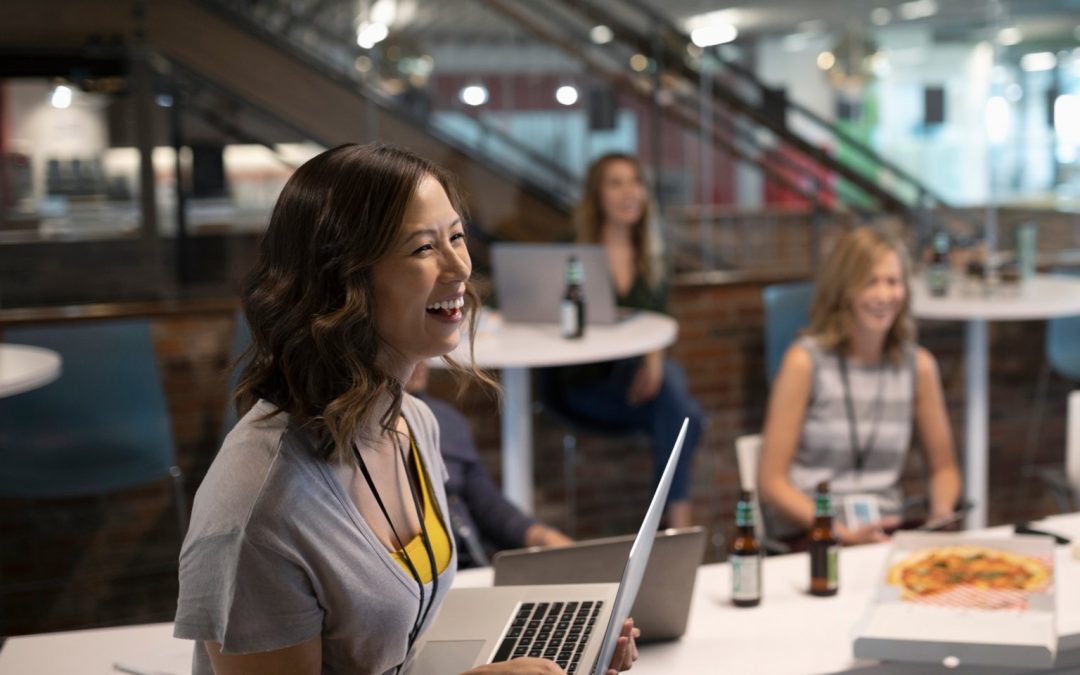 The first 5 minutes of a meeting matter the most. This is exactly how you should spend them