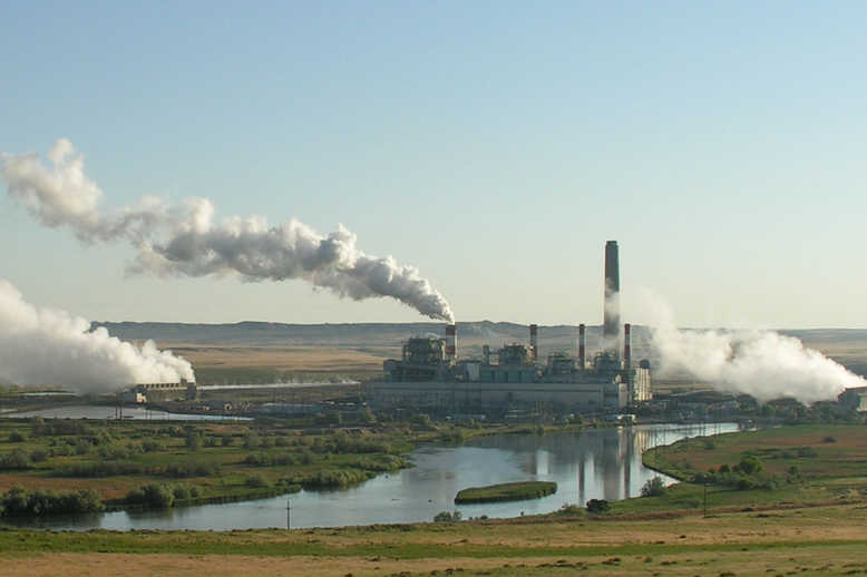 Japan partners with Wyoming Infrastructure Authority to test making concrete from coal emissions