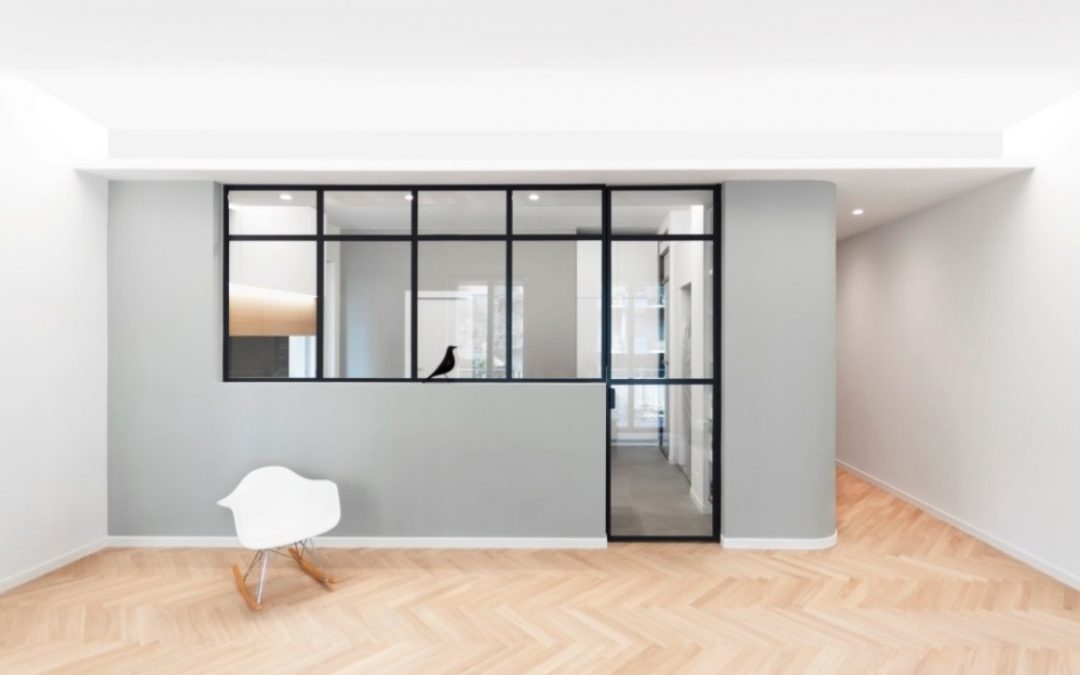 Architects Squeeze 4 Bedrooms, 3 Bathrooms into 135-sq m Apartmen