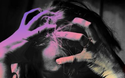 By Your Brain’s So Bad at Letting Go of Negative Comments