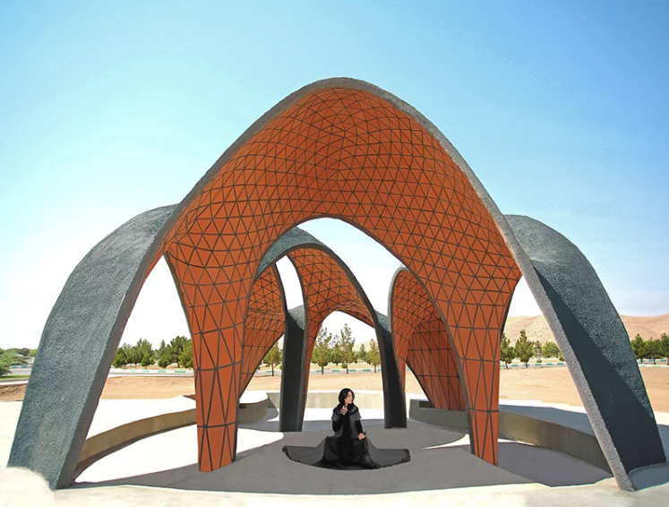 Iranian Students Use Soil to Build the Kooshk Freeform Research Pavilion