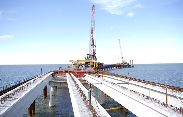 ‘Jug-Handle’ Bridge Work An Intricate Dance.jpg.