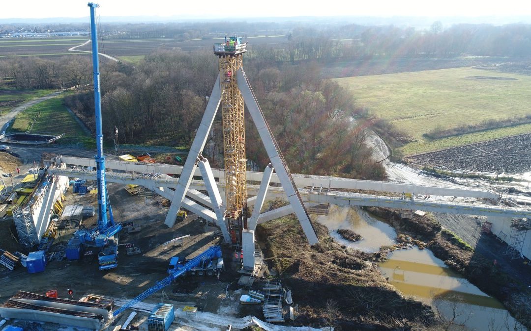 Unfolding Highway Bridge Unfurls Like an Umbrella