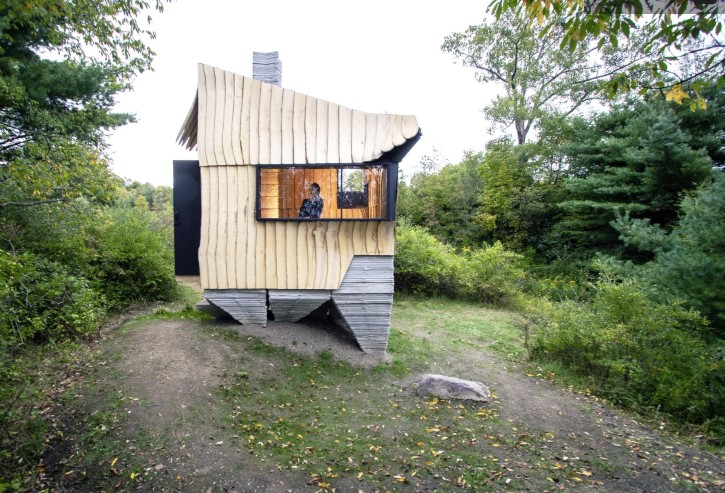 3D Printer and Automotive Robot Used to Build Prototype Cabin