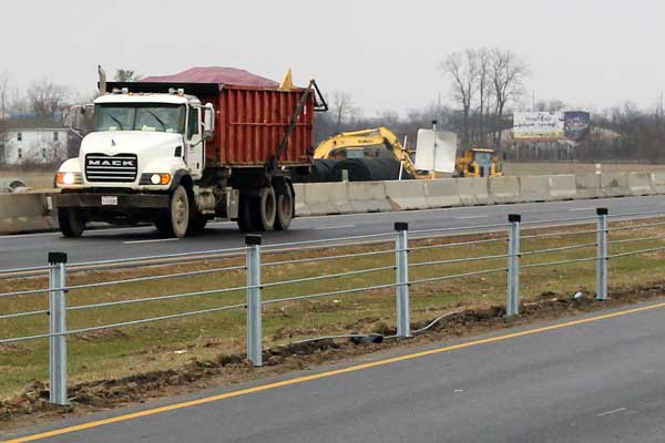 Study shows Ohio Freeway Median Cable Barriers Stop Vehicles from Crashing into Oncoming Traffic.jpg