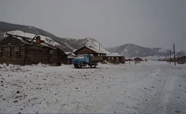 Hot Asphalt Releases a lot of Pollution into the Air