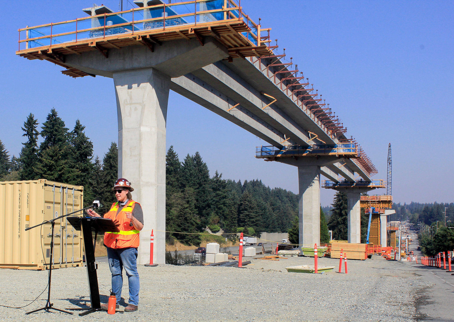 Light Rail's Lynnwood Link Inches Forward, with Massive Beams - GCO Portal