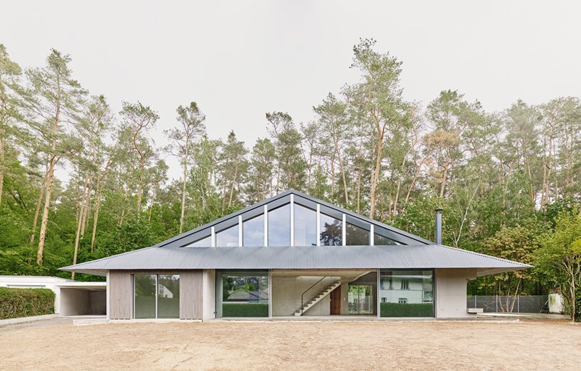 Alex Lehnerer’s Rühlstrasse House Introduces Curving Concrete to Bavaria