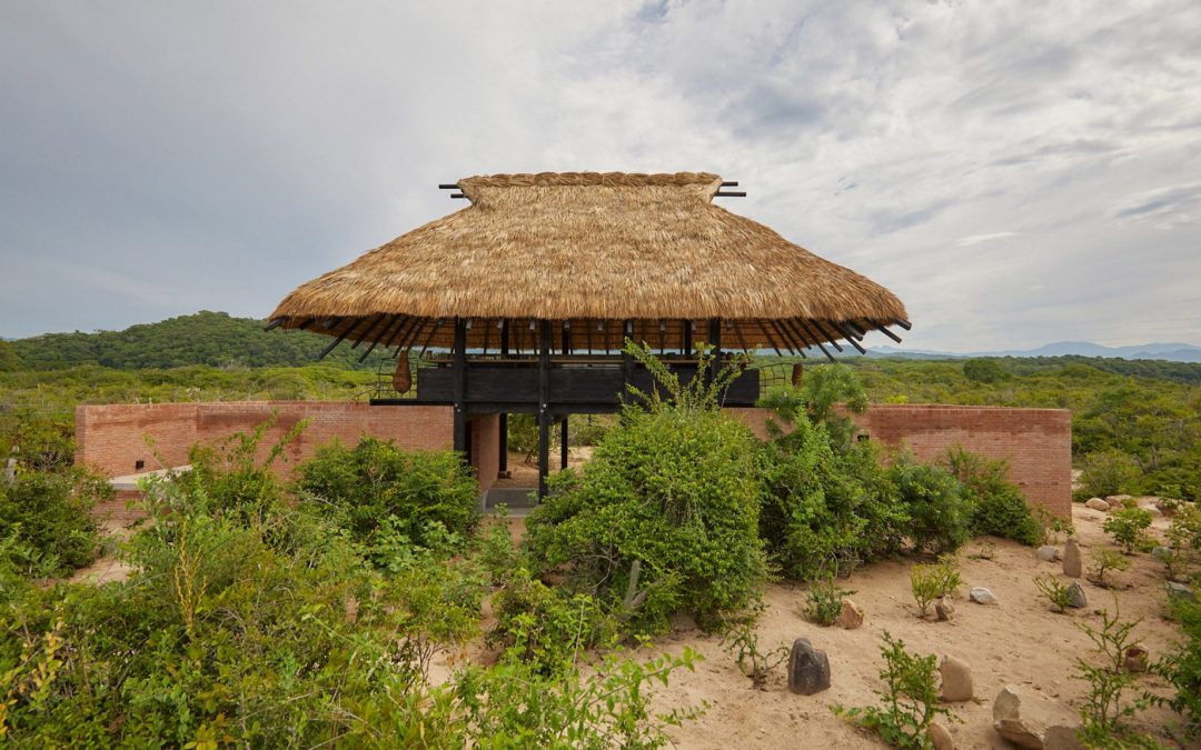 Thatched Roof tops Open-air Japanese Restaurant for Mexico's Hotel Escondido