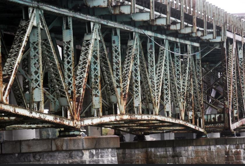 Is General Sullivan Bridge too Historic to Replace with Pedestrian Path?