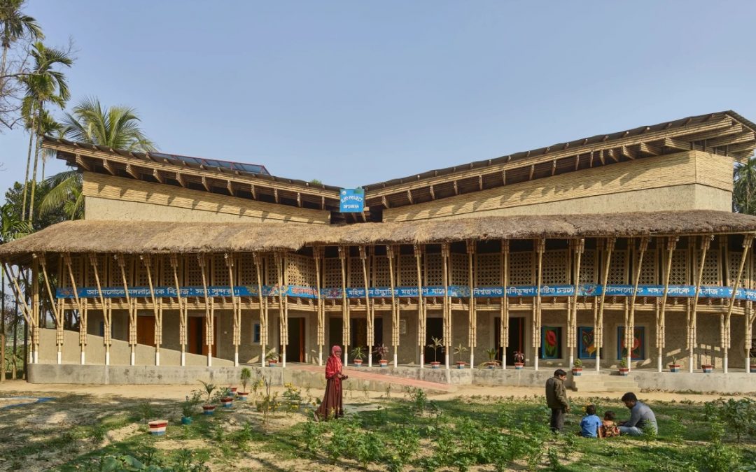 Award-winning Building Shows Possibilities of Mud-based Construction