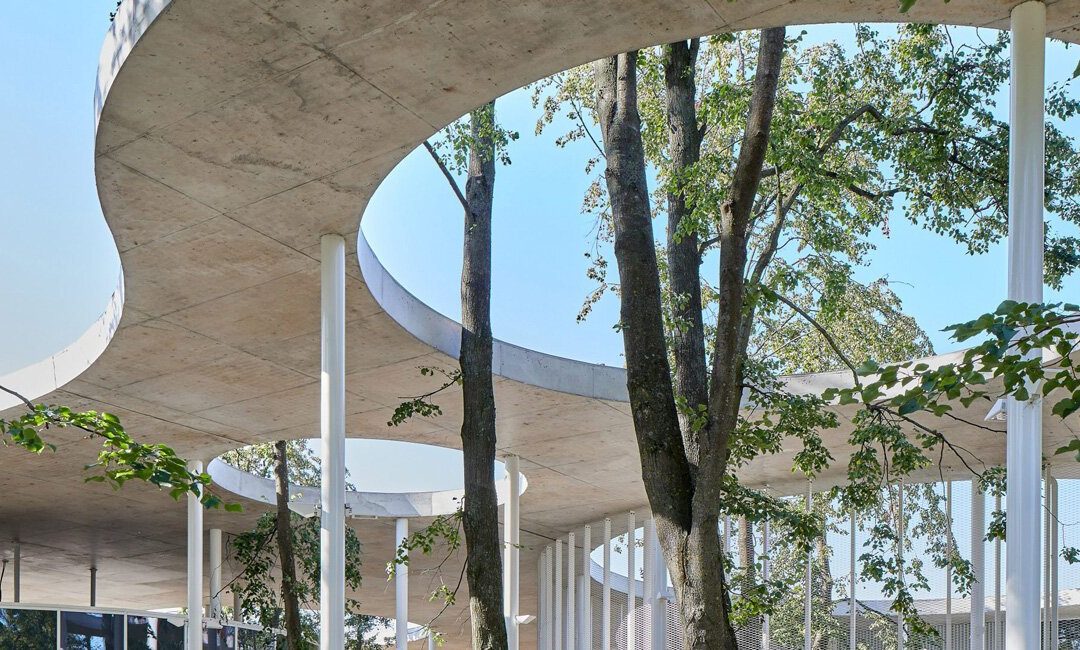 Balčytis Studija Tops Vilkaviškis Bus Station in Lithuania with Undulating Concrete Roof