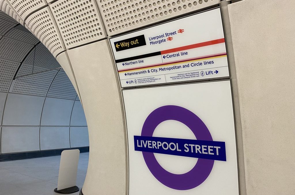 London Train Station Features Precast Platforms, Panels