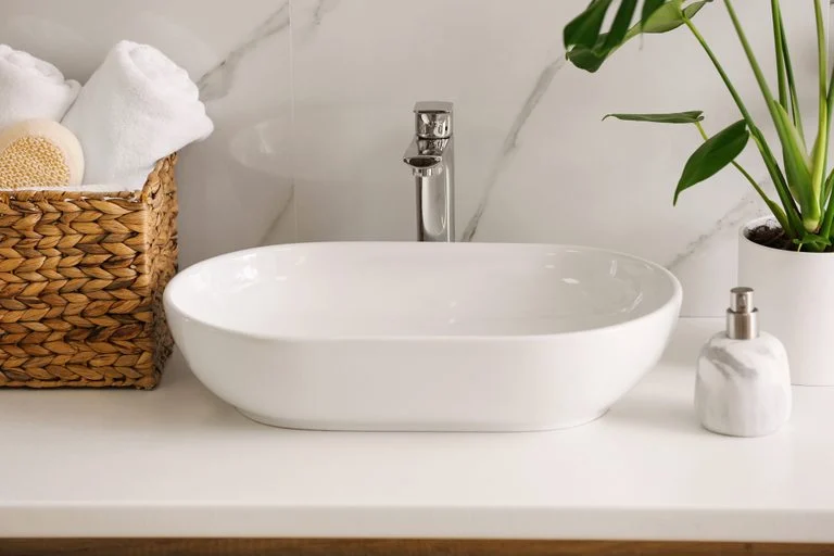 Guide To Vessel Bathroom Sinks for