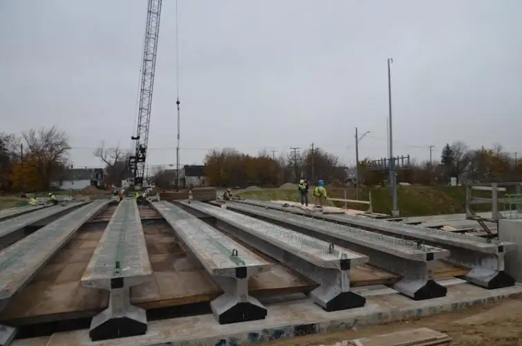Mich. Bolsters Bridges with Carbon Fiber