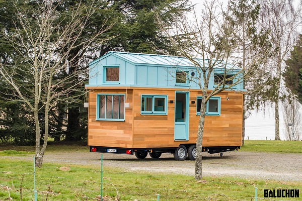 The Tiny house Kalzennig serves as a full-time home to its owners in western FranceBaluchon