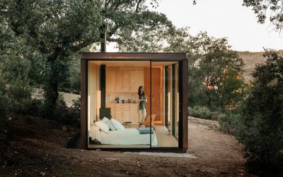 Prefab Tiny House Doubles Down on Flexibility and Views