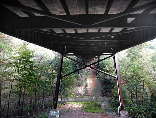 Report: Pa. Bridge Corroded Months Before Collapse