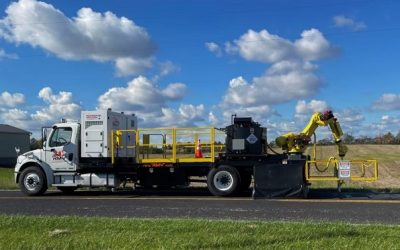 Robotic System Seals Road Cracks